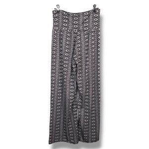 Small Rue Juju Black White Geometric Boho Pull On Wide Leg Pants Boho Stretch